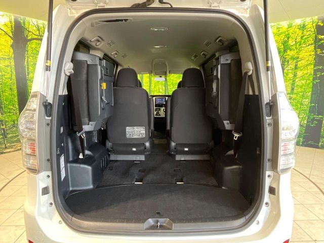 TOYOTA VOXY 4WD 2010 Image 31