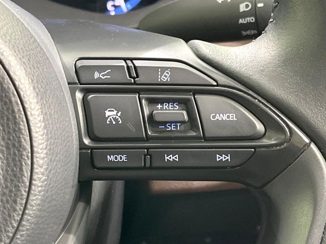 TOYOTA YARIS CROSS HYBRID 2021 Image 31