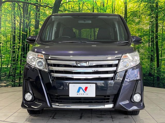 TOYOTA NOAH 2014 Image 31
