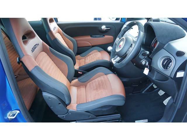 FIAT ABARTH 595 2022 Image 31