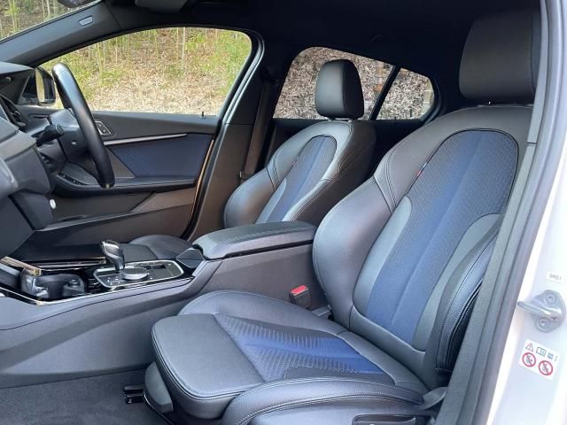 BMW 1SERIES 2020 Image 31