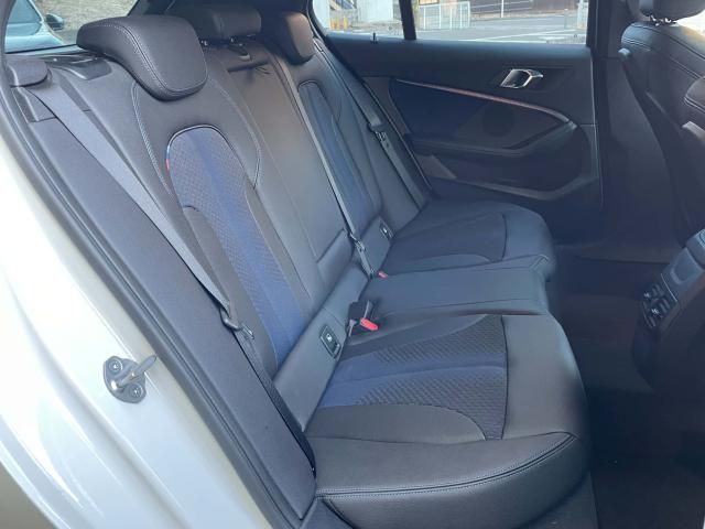 BMW 1SERIES 2020 Image 31