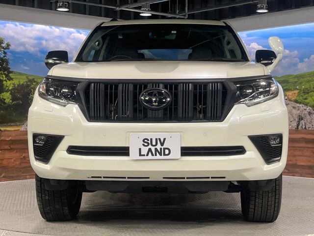 TOYOTA LANDCRUISER PRADO 2023 Image 31