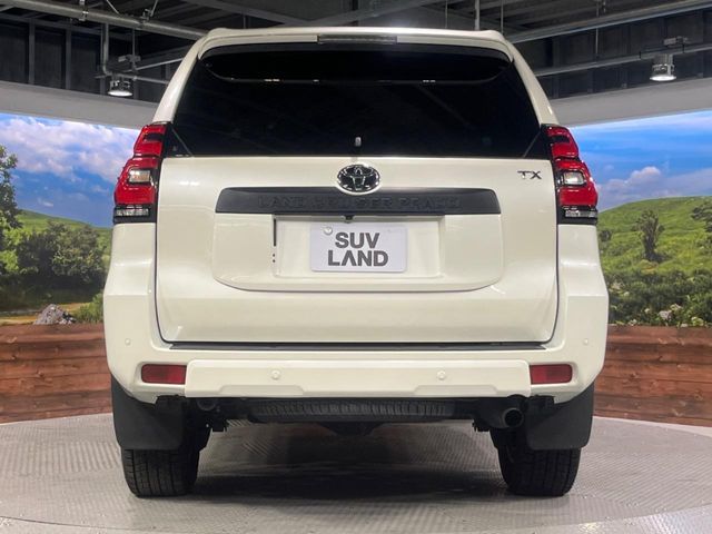 TOYOTA LANDCRUISER PRADO 2023 Image 31