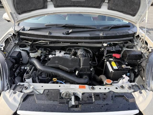 DAIHATSU BOON 4WD 2021 Image 31