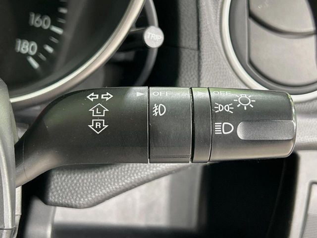 MAZDA PREMACY 2011 Image 31