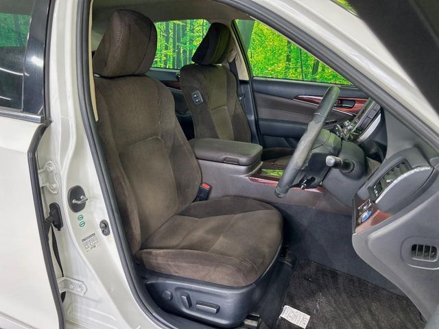 TOYOTA CROWN SEDAN HYBRID 2013 Image 31