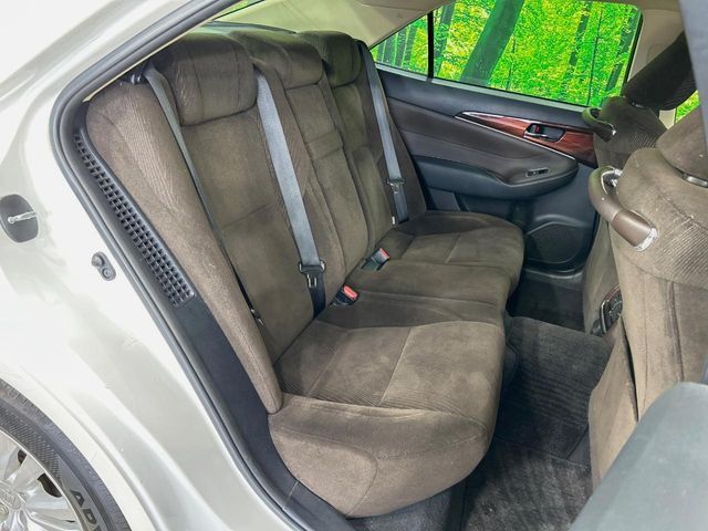 TOYOTA CROWN SEDAN HYBRID 2013 Image 31