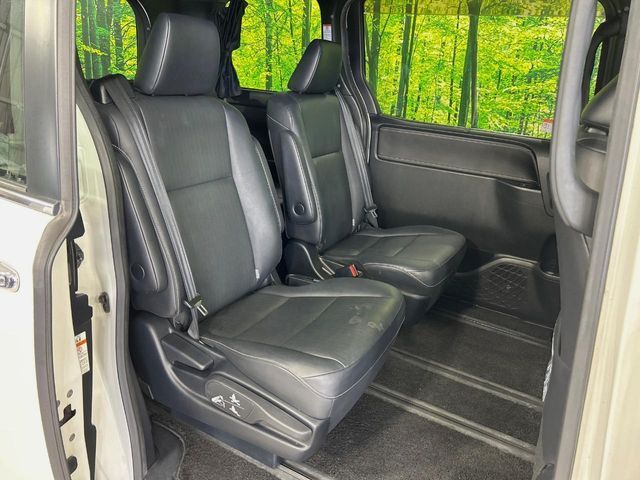 TOYOTA ESQUIRE 2016 Image 31