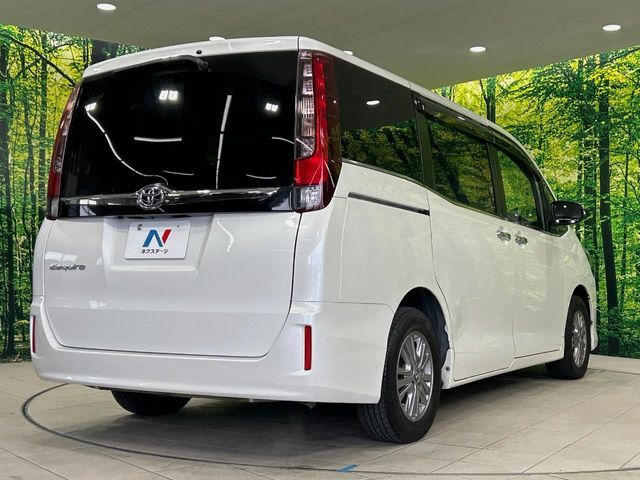 TOYOTA ESQUIRE 2016 Image 31