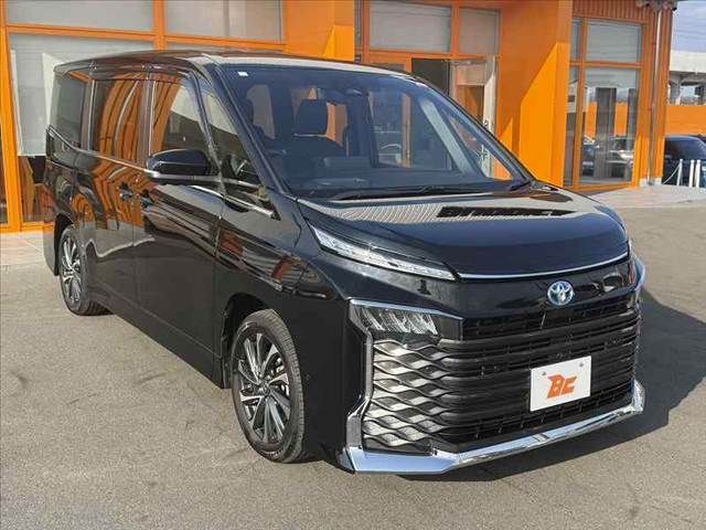 TOYOTA VOXY HYBRID 2023 Image 31