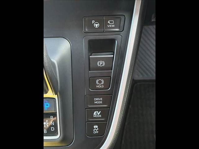 TOYOTA VOXY HYBRID 2023 Image 31