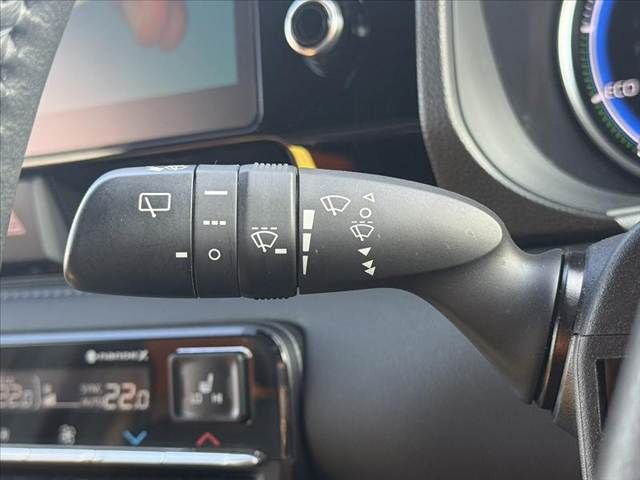 TOYOTA VOXY HYBRID 2023 Image 31