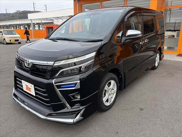 TOYOTA VOXY 2021 Image 31