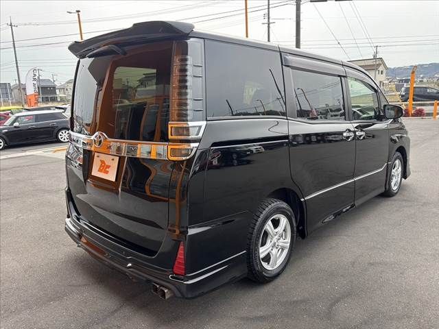 TOYOTA VOXY 2021 Image 31