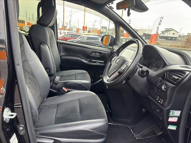 TOYOTA VOXY 2021 Image 31