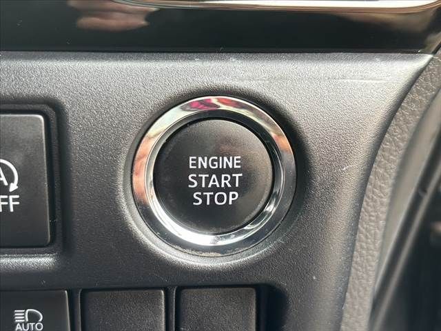 TOYOTA VOXY 2021 Image 31