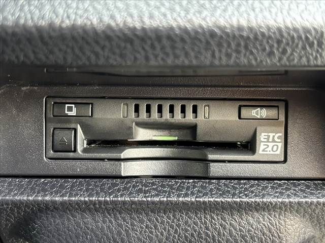 TOYOTA VOXY 2021 Image 31