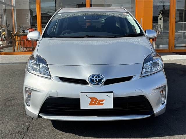 TOYOTA PRIUS 2015 Image 31