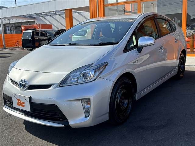 TOYOTA PRIUS 2015 Image 31