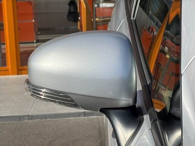 TOYOTA PRIUS 2015 Image 31