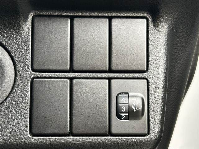 SUZUKI ALTO VAN 2018 Image 31