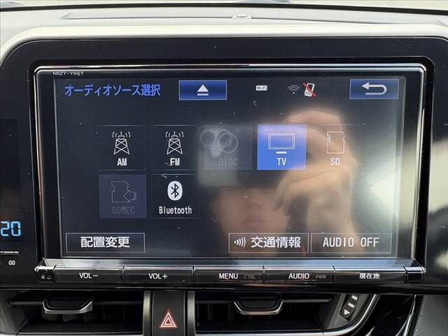 TOYOTA C-HR 2017 Image 31