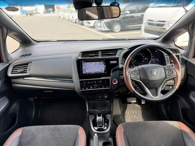 HONDA FIT HYBRID 2017 Image 31