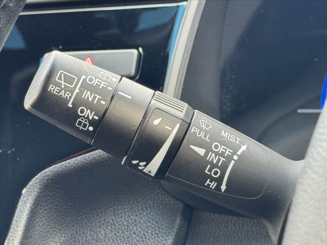 HONDA FIT HYBRID 2017 Image 31