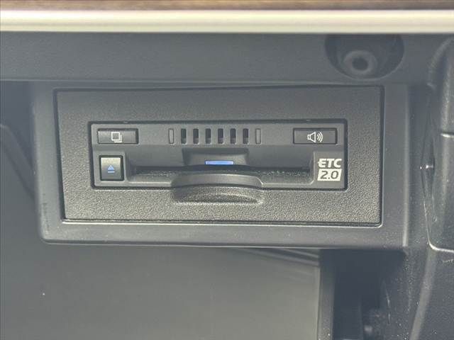 TOYOTA LANDCRUISER PRADO 2023 Image 31