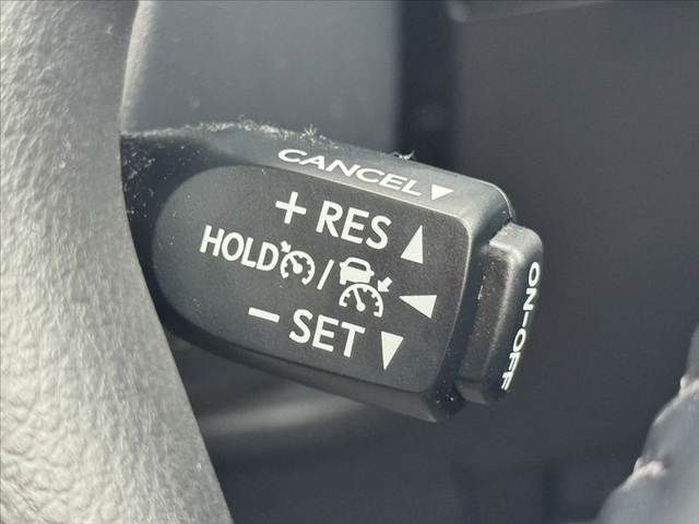 TOYOTA LANDCRUISER PRADO 2023 Image 31