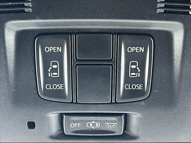 TOYOTA ALPHARD 2016 Image 31