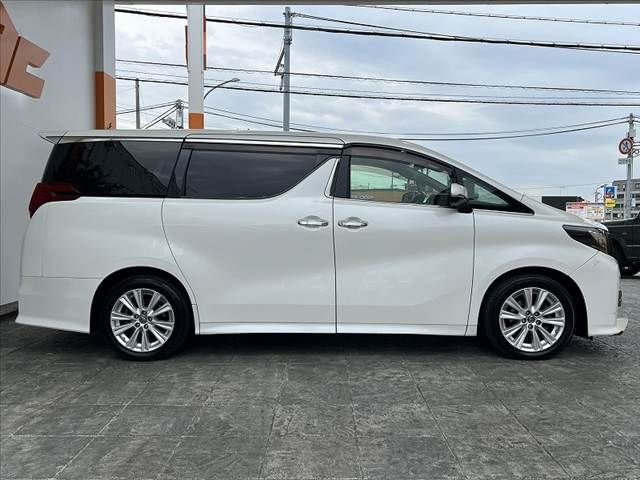 TOYOTA ALPHARD 2016 Image 31