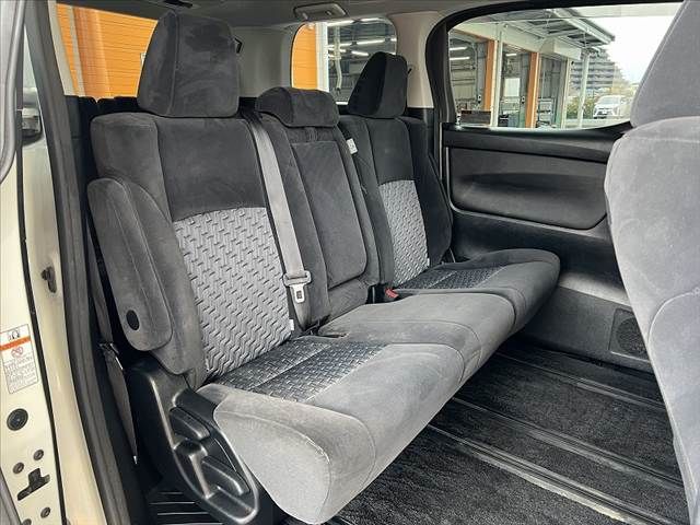 TOYOTA ALPHARD 2016 Image 31