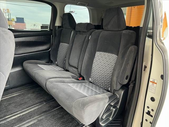 TOYOTA ALPHARD 2016 Image 31