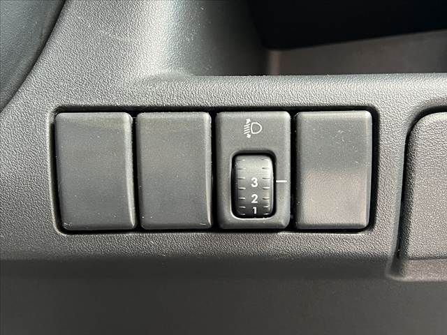 SUBARU R2 2007 Image 31