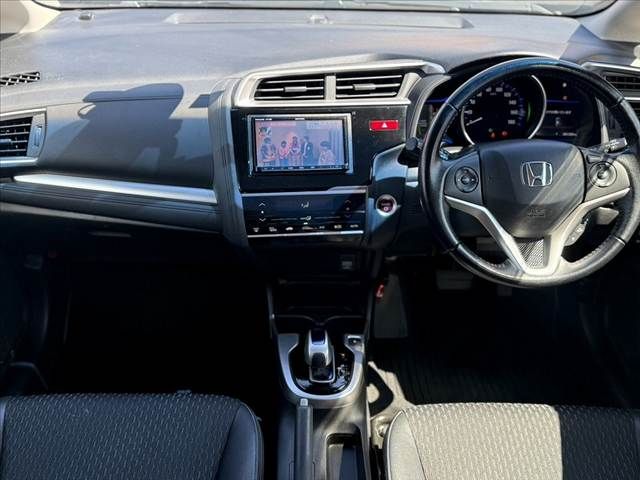 HONDA FIT HYBRID 2017 Image 31