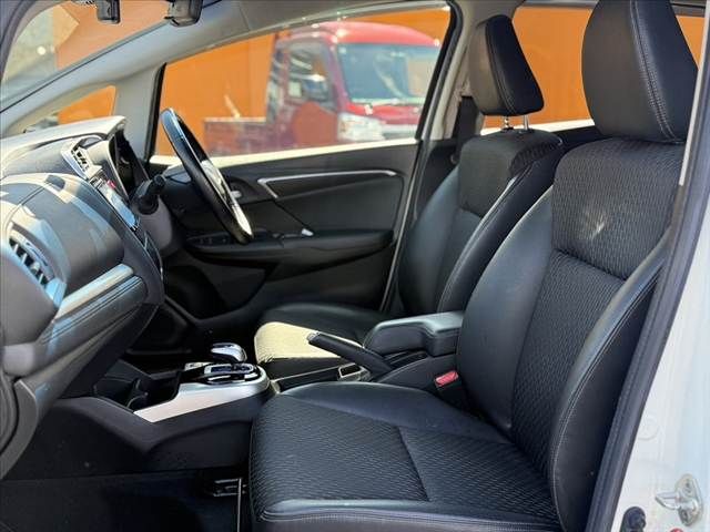 HONDA FIT HYBRID 2017 Image 31