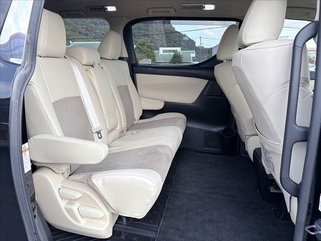 TOYOTA VELLFIRE 2015 Image 31