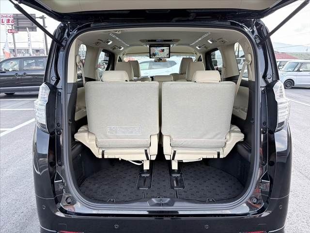 TOYOTA VELLFIRE 2015 Image 31