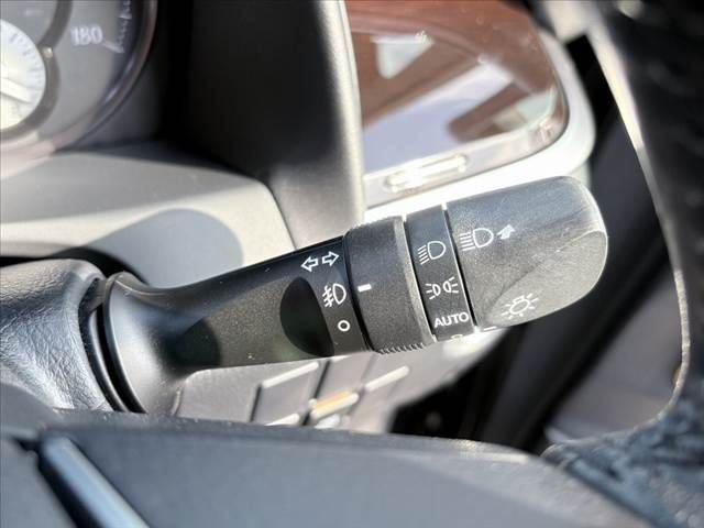 TOYOTA VELLFIRE 2015 Image 31