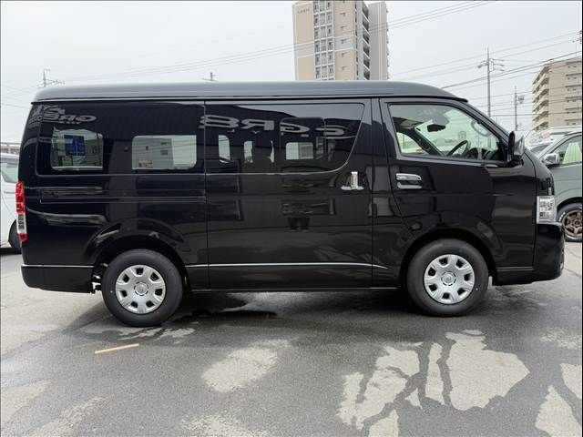 TOYOTA HIACE VAN 2WD 2026 Image 31