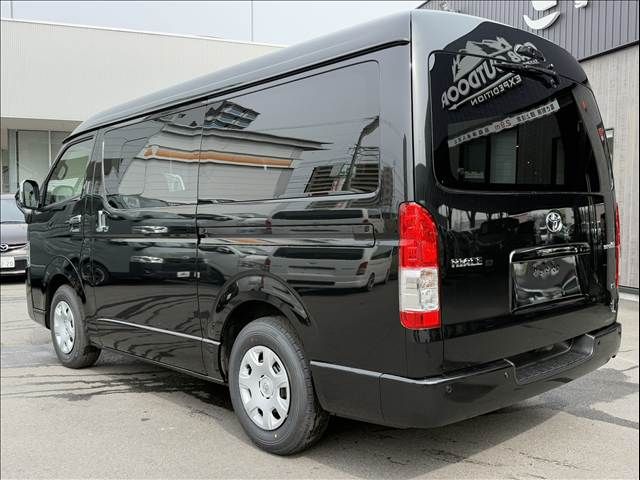 TOYOTA HIACE VAN 2WD 2026 Image 31