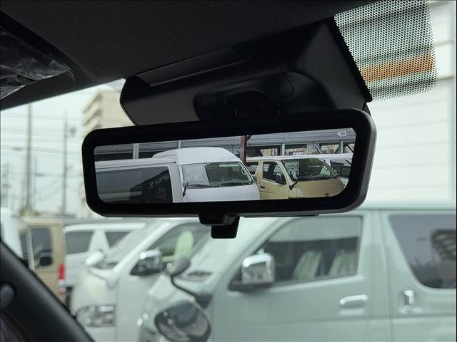 TOYOTA HIACE VAN 2WD 2026 Image 31