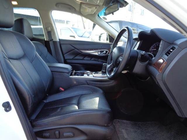 NISSAN FUGA 2018 Image 31