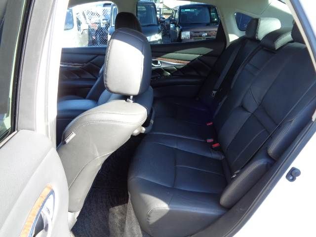 NISSAN FUGA 2018 Image 31