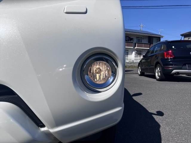 TOYOTA LANDCRUISER PRADO 2016 Image 31