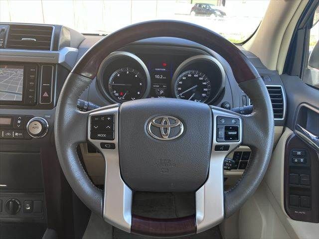 TOYOTA LANDCRUISER PRADO 2016 Image 31