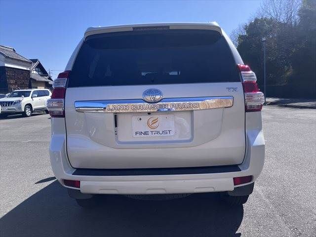 TOYOTA LANDCRUISER PRADO 2016 Image 31