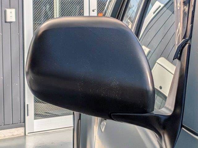 TOYOTA HILUXSURF WAGON 4WD 2002 Image 31